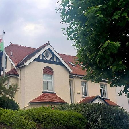 Cleave Court Guest House Λαντούντνο Εξωτερικό φωτογραφία